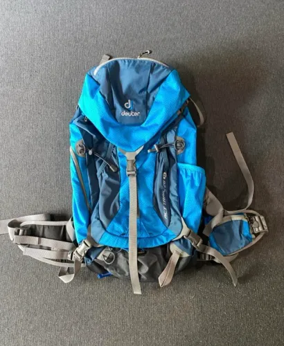 Mochila Deuter Air Contact SL 28 L