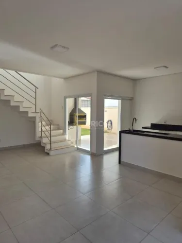 Casa em condomínio à venda no Condomínio Porto do Sol em Valinhos/SP