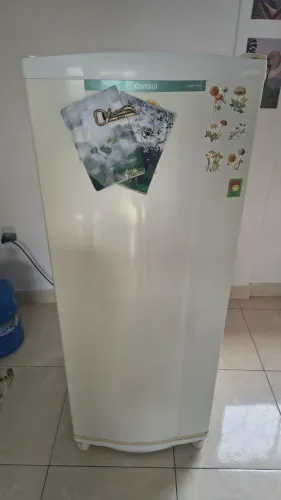 Geladeira Consul pequena (retirar dia 20,21 ou 22)
