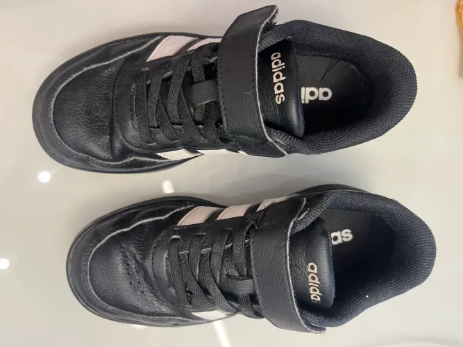 Tênis Original Adidas infantil 