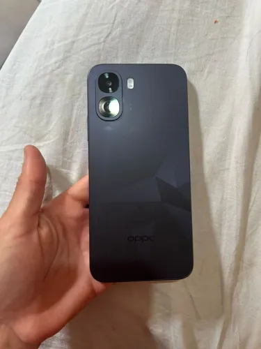 Vendo poco 256 gigas novinho