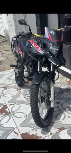 ? Honda XRE 300 Cinza Metálica - Excelente Estado | Oportunidade!