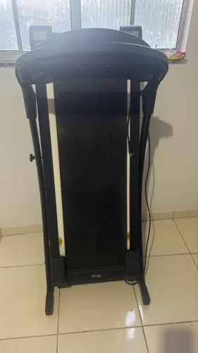 Esteira Ergométrica com Pouco Uso- Aproveite!