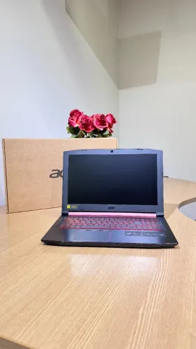 Notebook Acer Nitro i7 16Gb 256Gb SSD + 1Tb HD GTX 1050Ti FHD Retroiluminado (Garantia)