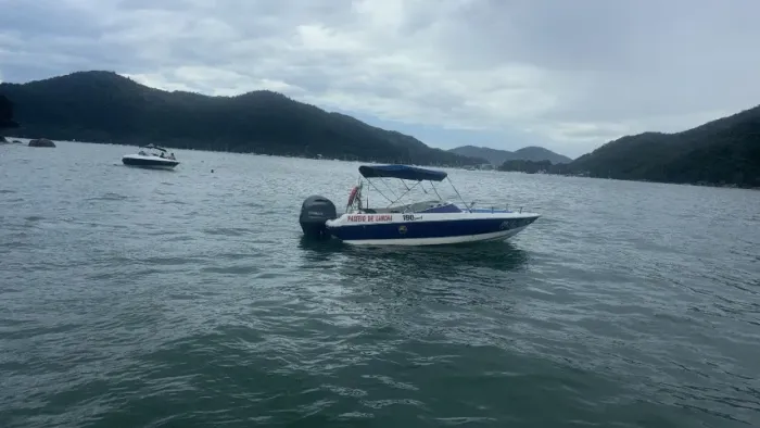 LANCHA 19 PÉS - MOTOR 4 TEMPOS