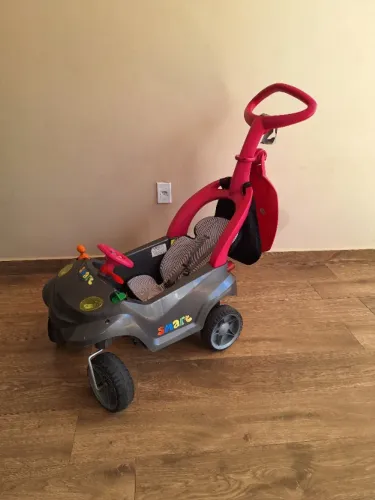 Carrinho de passeio bandeirantes rosa.                 *, por apenas 450 reais