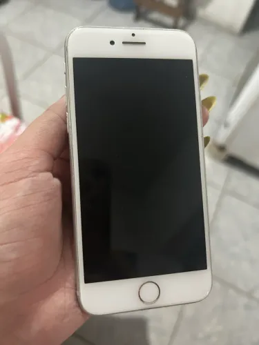 iPhone 8