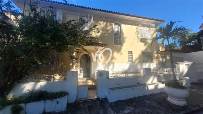 Maravilhosa casa em bairro icônico no Rio de Janeiro