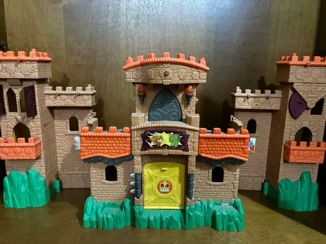 IMAGINEXT Castelo Medieval garra da águia 