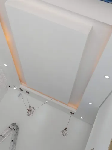 TRABALHO COM PINTURAS E GRAFIATO E IMPERMEABILIZAÇÃO.