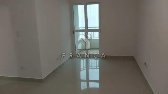 Apartamento à Venda | 3 Quartos (1 Suíte) | Condomínio Getúlio Vargas | Jacareí