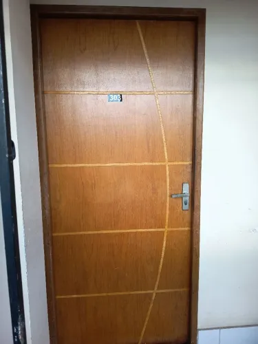Porta 90x 210 semioca de sala 