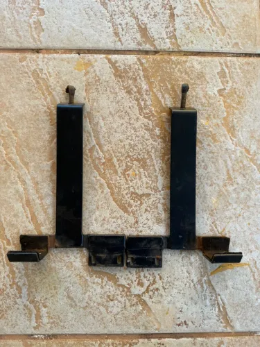 Suporte Traseiro L.d e L.e Caçamba Saveiro 2003-2010 Original VW 5x7871464 5x7871463