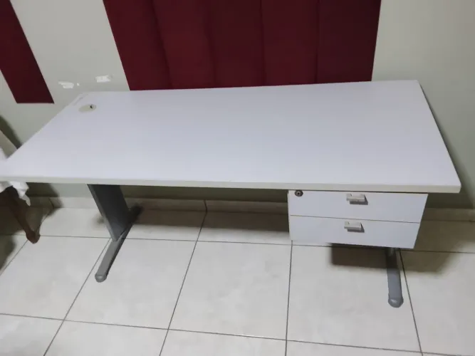 Mesa de escritório