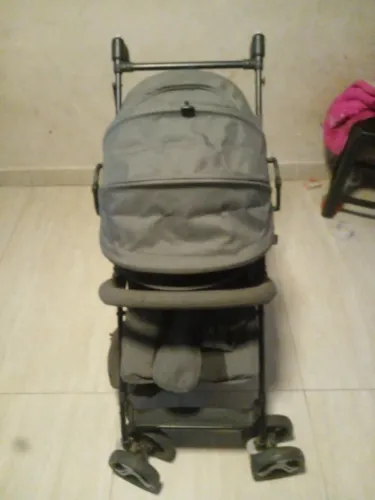 Vende-se cartinho de bebe
