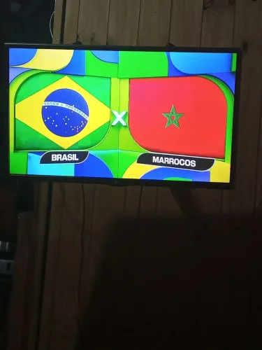 Tv Smart 32 polegadas com controle 