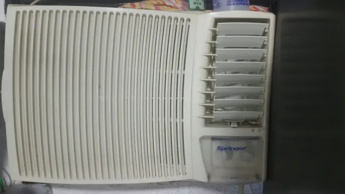 Ar condicionado Springer 12 mil BTUs valor 1500 reais