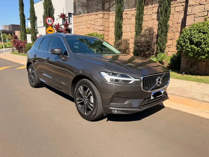 Volvo XC 60 T-5 Momentum 2.0 254cv AWD 5P 2019