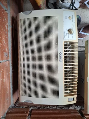 Ar-condicionado 7500 btus 200 sair hj