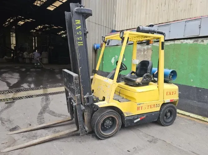 EMPILHADEIRA HYSTER MODELO H55XM ano 2005, 2,5 TON