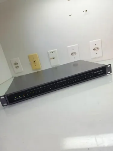 Gateway Voip Fxs Grandstream Gxw4024 Com 24 Portas Analógica (Usado)