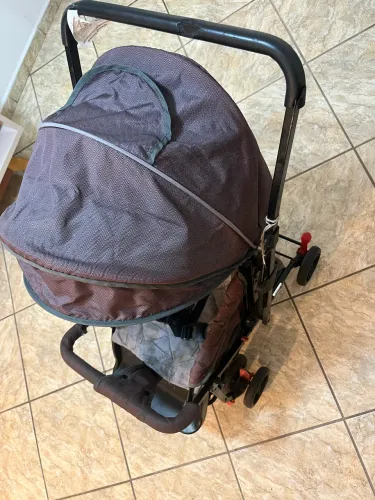BEBÊ CONFORTO + CARRINHO + BERÇO CHIQUEIRINHO