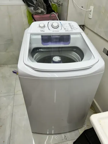 Lavadora Electrolux 12kg LAC12 - 3 meses de uso