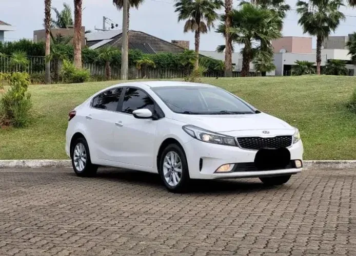 Kia Motors Cerato 1.6 16V Flex Aut. 2017