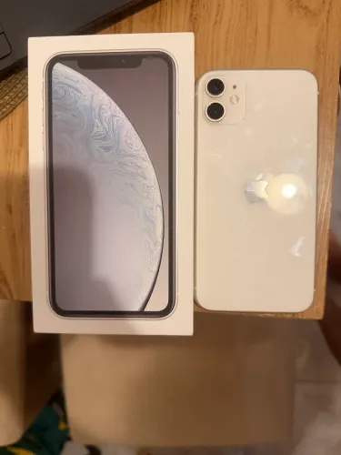 iPhone XR
