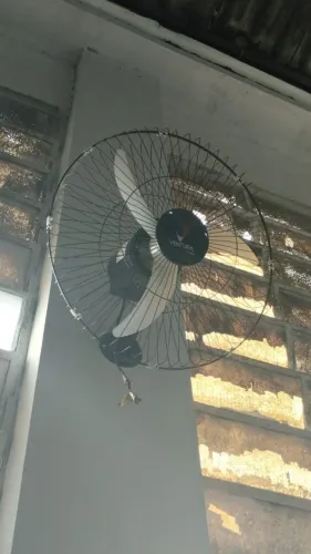 3 ventiladores de Parede bivolt Venti- Delta 60cm bivolt