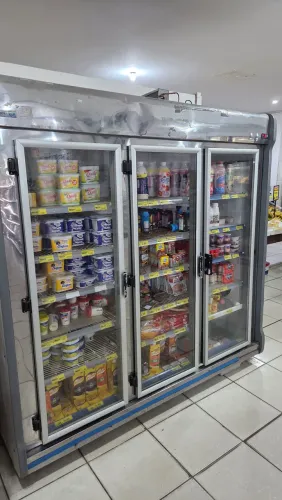 Freezer Vertical Balcão Refrigerado Geladeira p/ frios Supermercado Padaria Açougue
