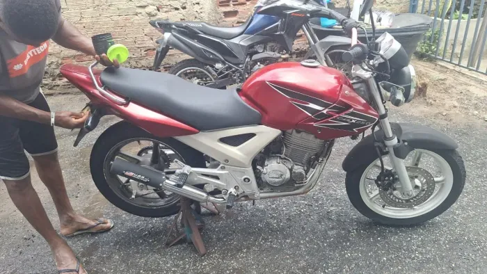 Cbx twister 250