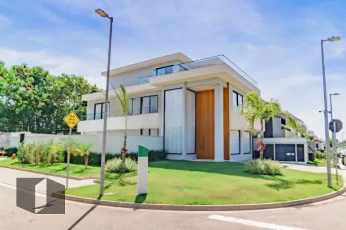 Casa de condomínio em Recreio dos Bandeirantes