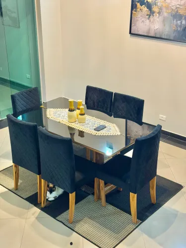 MESA DE VIDRO COM 6 CADEIRAS