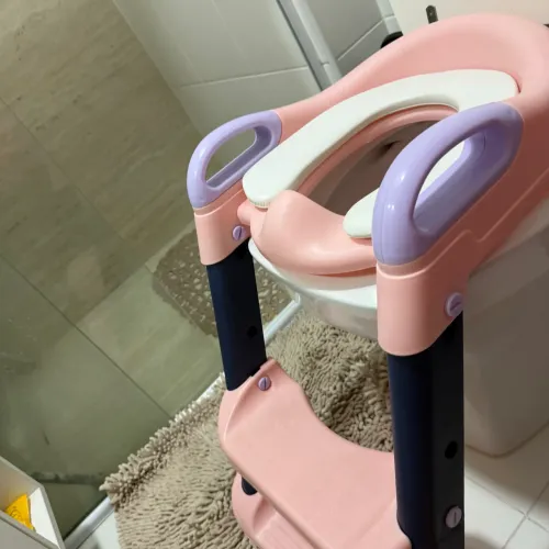 Escada para xixi infantil