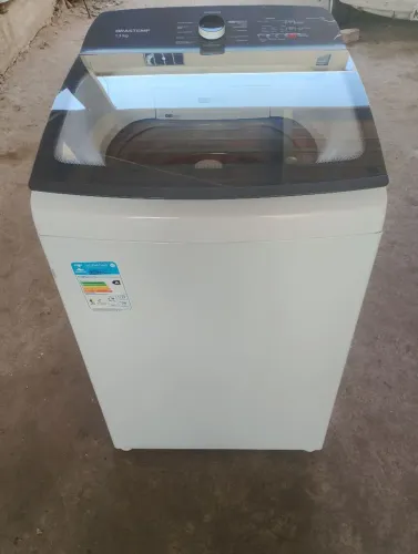 Vendendo essa linda máquina de lavar marca Brastemp 13 kg turbo cesto de inox categoria A 