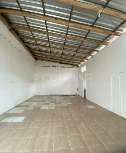 Galpão para locação no Bairro Paraguamirim por R$ 2.500,00 + TAXAS