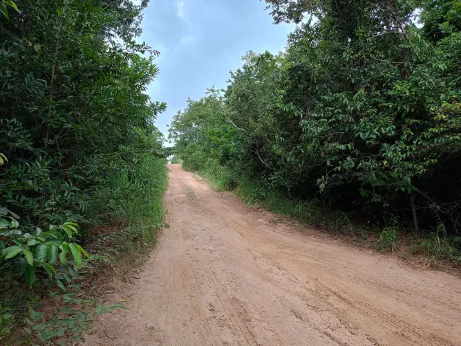 Área de 03 lotes juntos no portal das águas quentes
