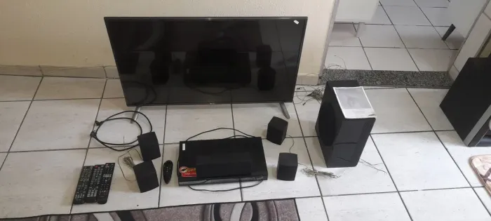 Tv e home Theater c/ defeito