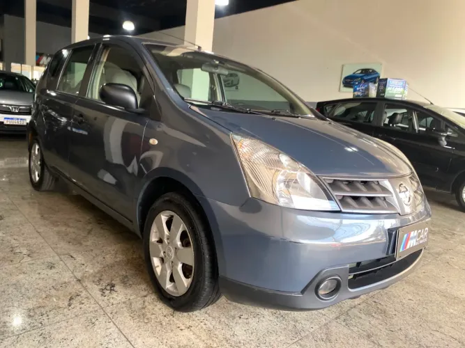 Nissan Livina S 1.6 16V Flex Fuel Mec. 2011