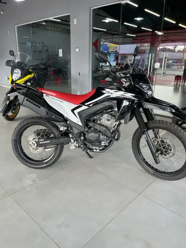 Moto seminova tornado