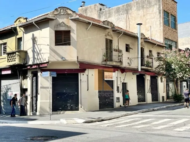 Lanchonete e Restaurante Montado no Bom Retiro.