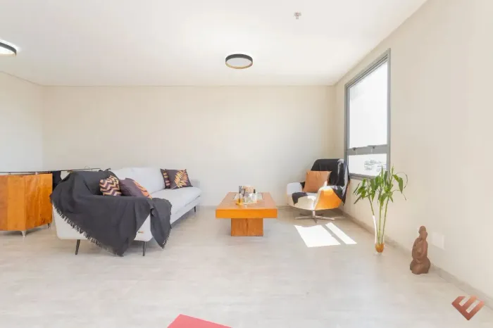 Ensolarada sala Vanguarda