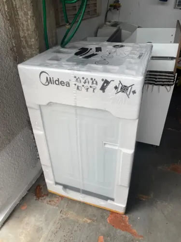Lavadora de roupas Midea 13kg Cesto Inox