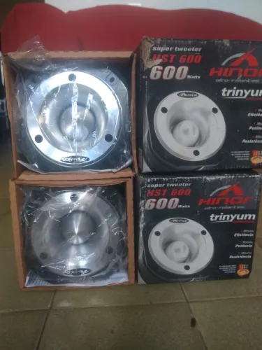 Par de SuperTweeters Ht 600