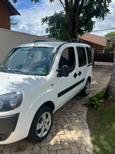 Fiat Doblo Essence 1.8 Flex 16V 5P 2021