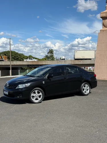Toyota Corolla GLI 1.8 Flex 16V Aut. 2014