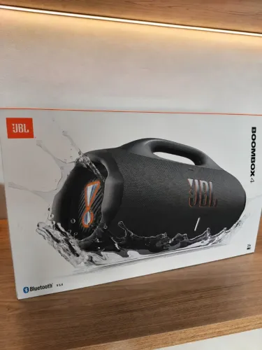 JBL BOMBOX 4 LACRADA NA CAIXA