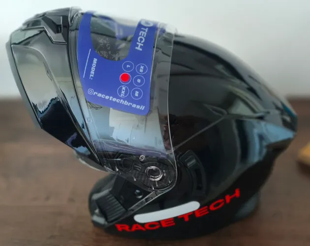 Capacete racetech escamoteável 62