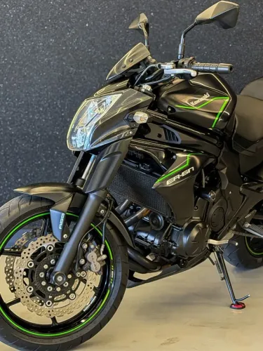 Kawasaki er-6n